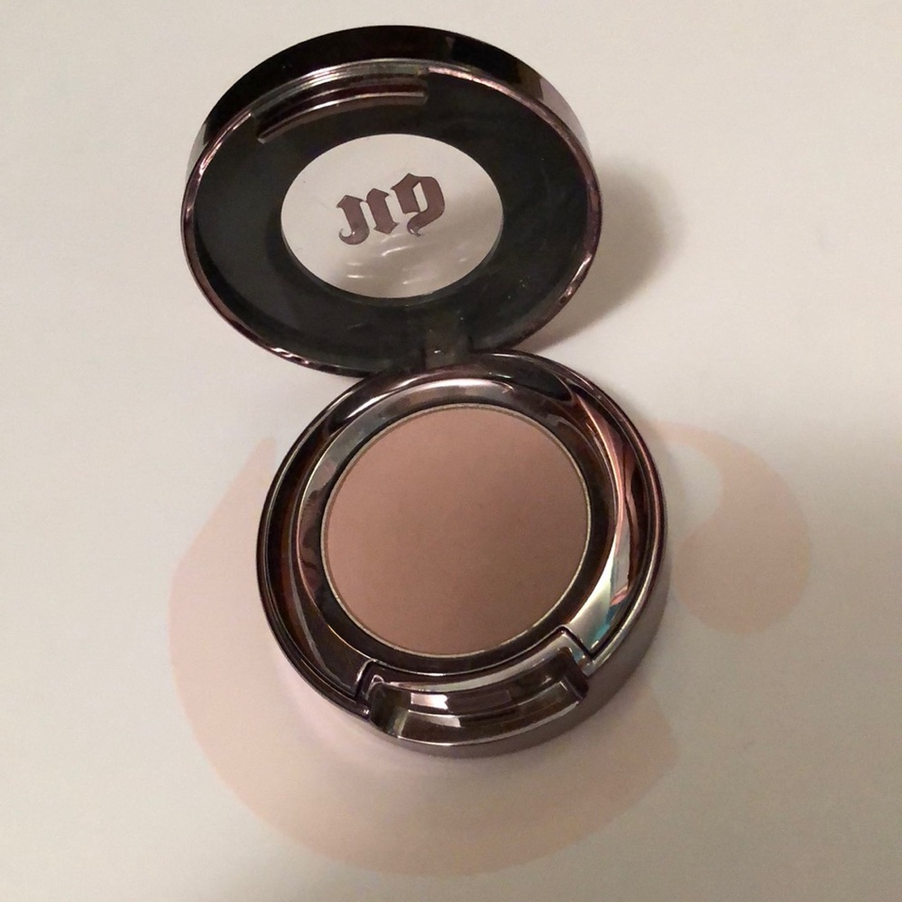 Eyeshadow